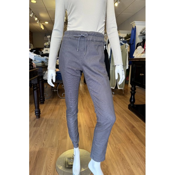 Shely OG Jogger Pant