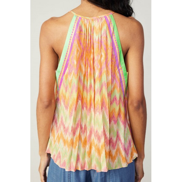 Gradient Chevron Tank