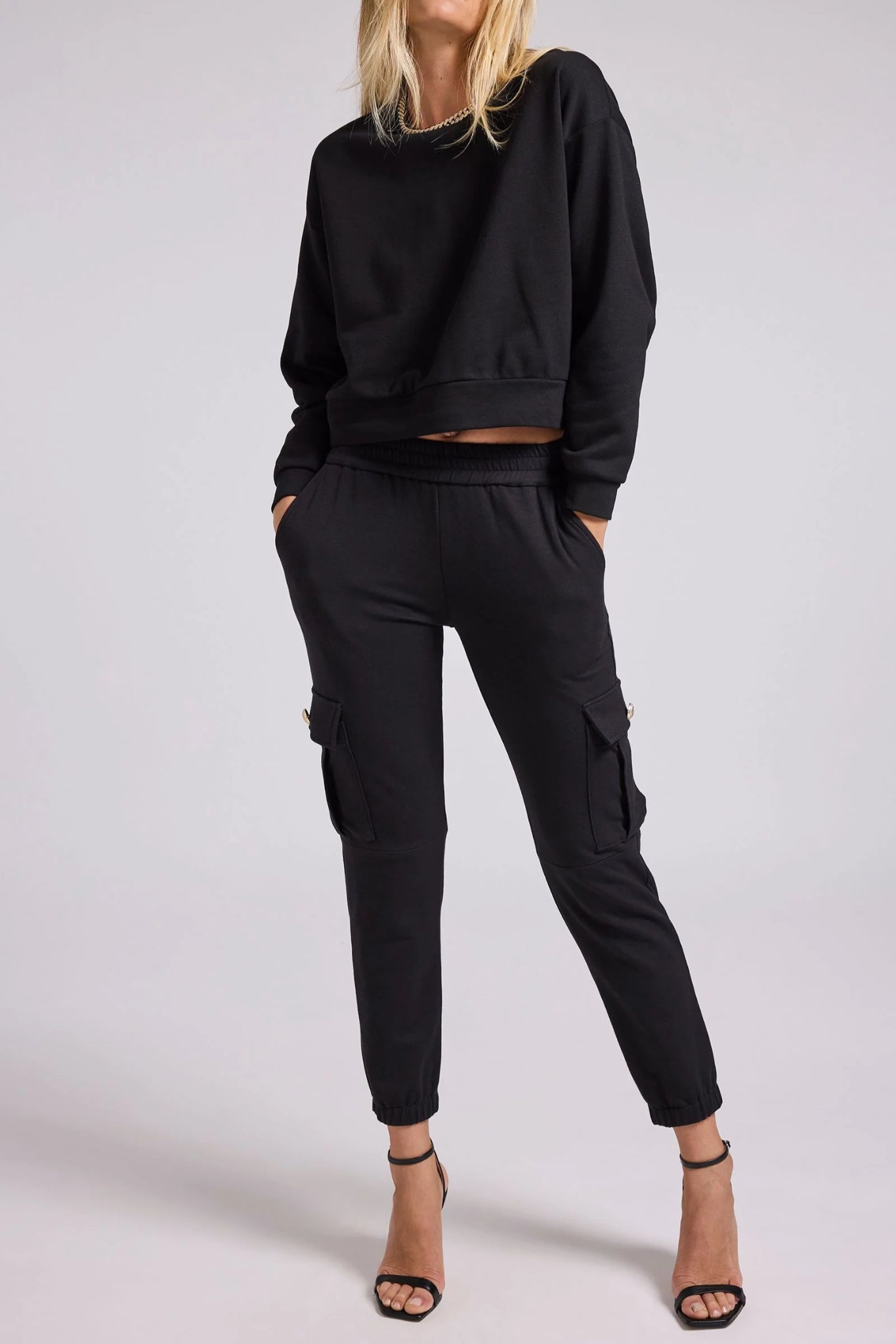 Collina Chain Sweatshirt