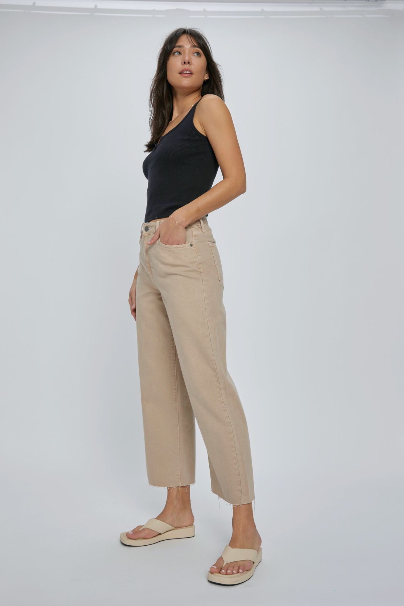 Nori Crop Wide Leg Jean