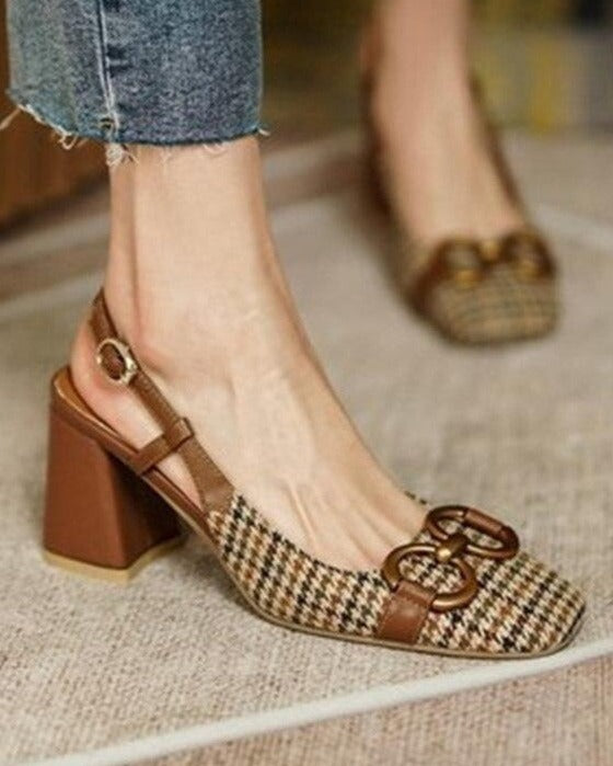 Elison Vintage Vibes Sandals