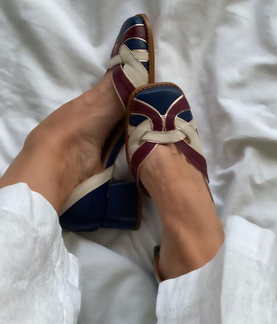 Sandra Vintage Vibes Heels